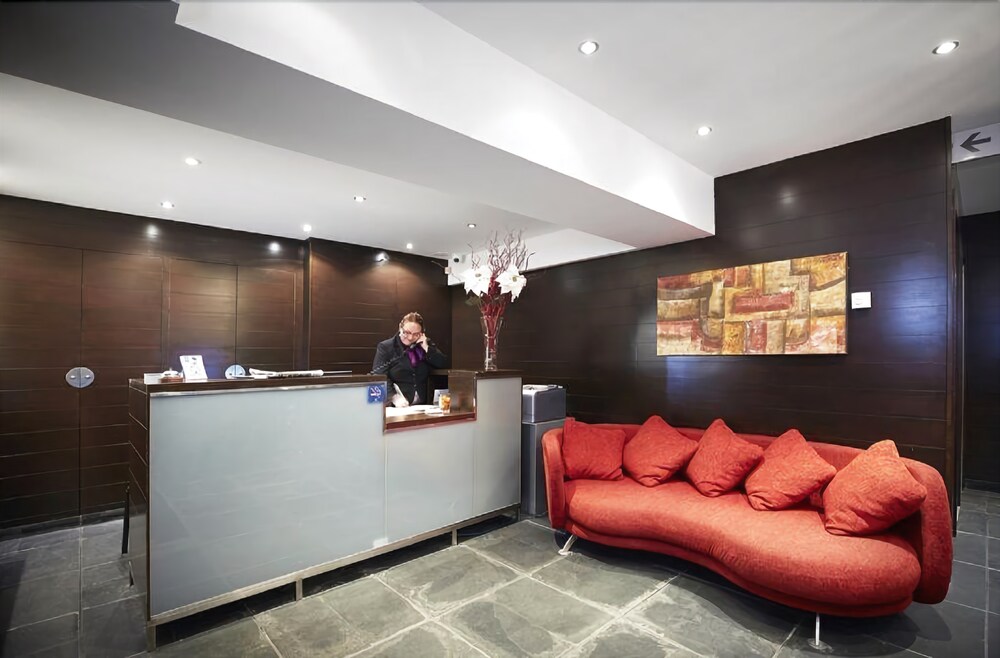 Caribou - carbon neutral hotel in Pas De La Casa