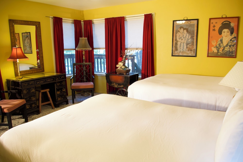Yosemite Bug Rustic Mountain Resort - photo 6