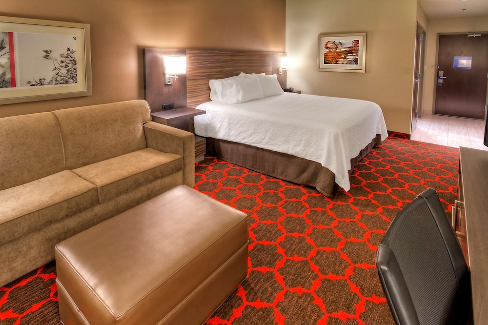 Hampton Inn Cookeville - photo 14