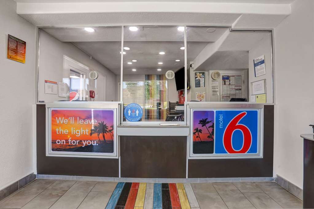 Motel6 San Bernardino CA North - photo 23