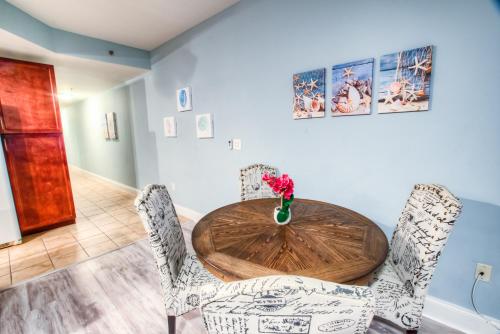 Laketown Wharf Resort 416 By Aneliya - photo 22