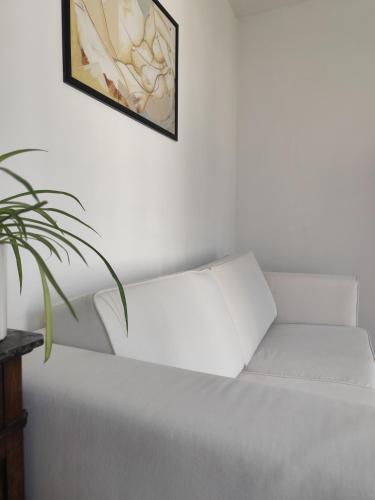 Avea Accessible Downtown Retreat Near Hofgarten — Augsburg