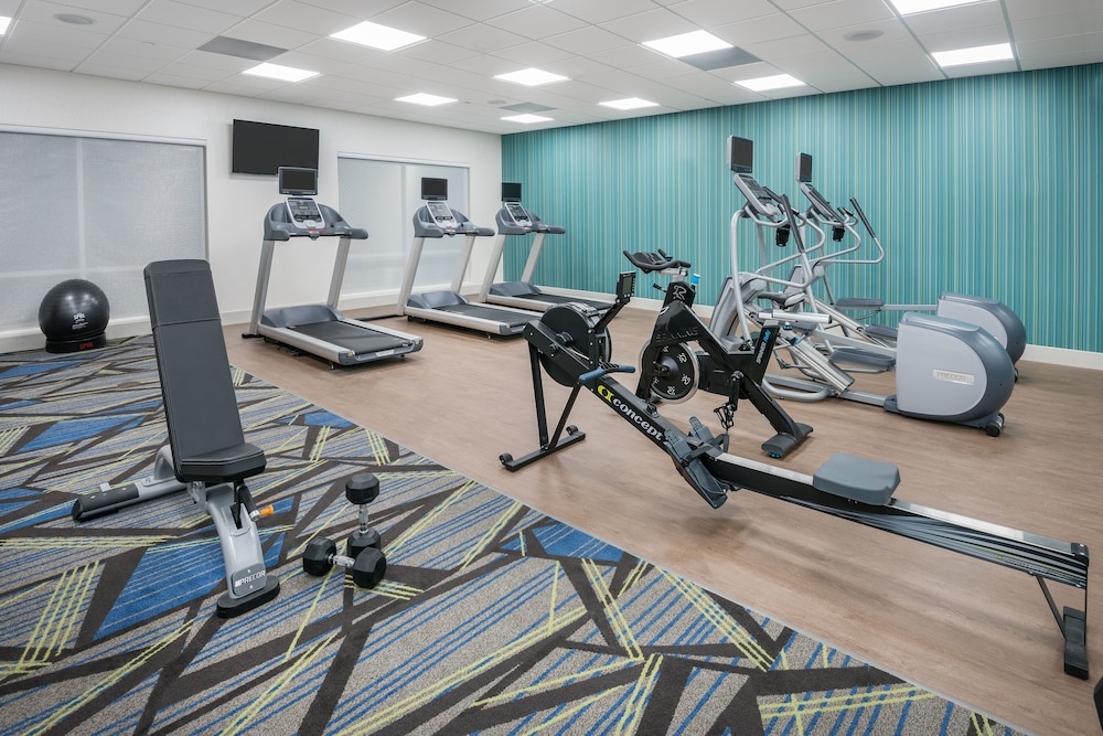 Holiday Inn Express & Suites Sugar Land SE Missouri City by IHG - photo 10