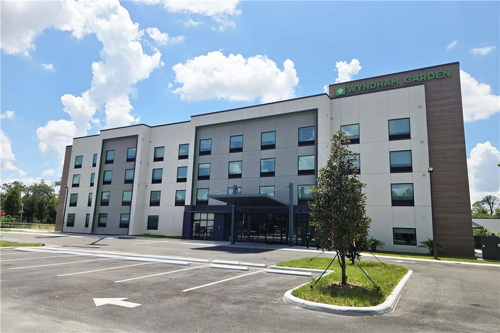 Wyndham Garden Tampa Fairgrounds Casino - photo 4
