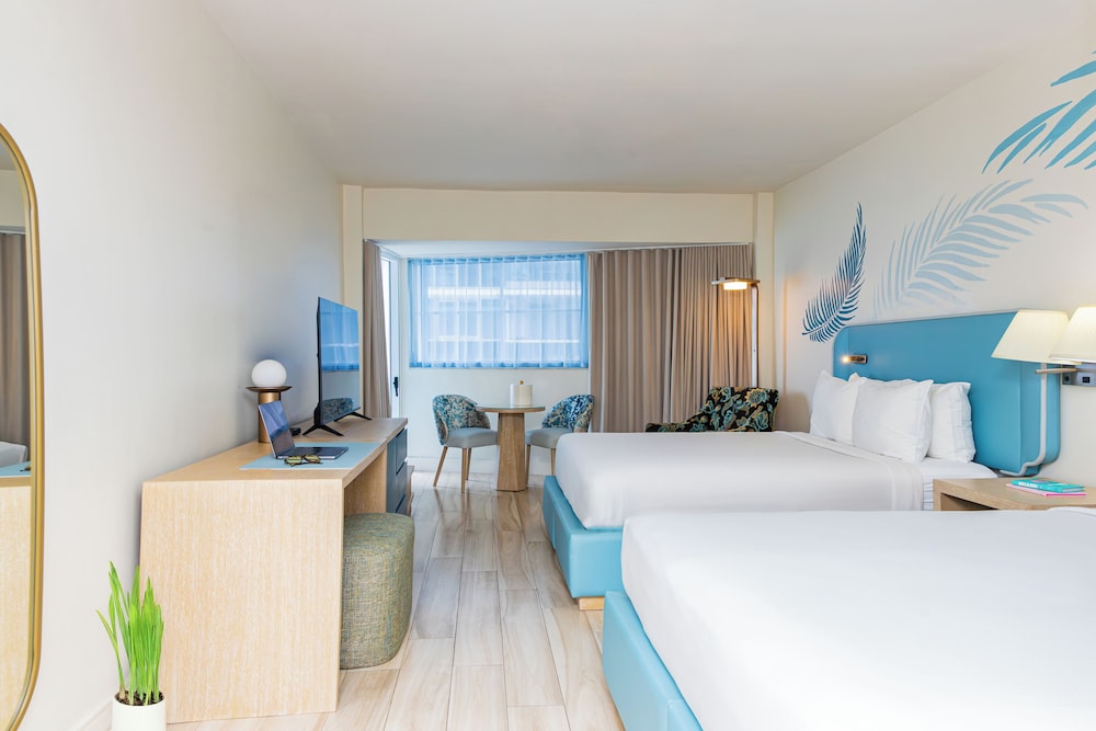 Sherry Frontenac Oceanfront Hotel - photo 28