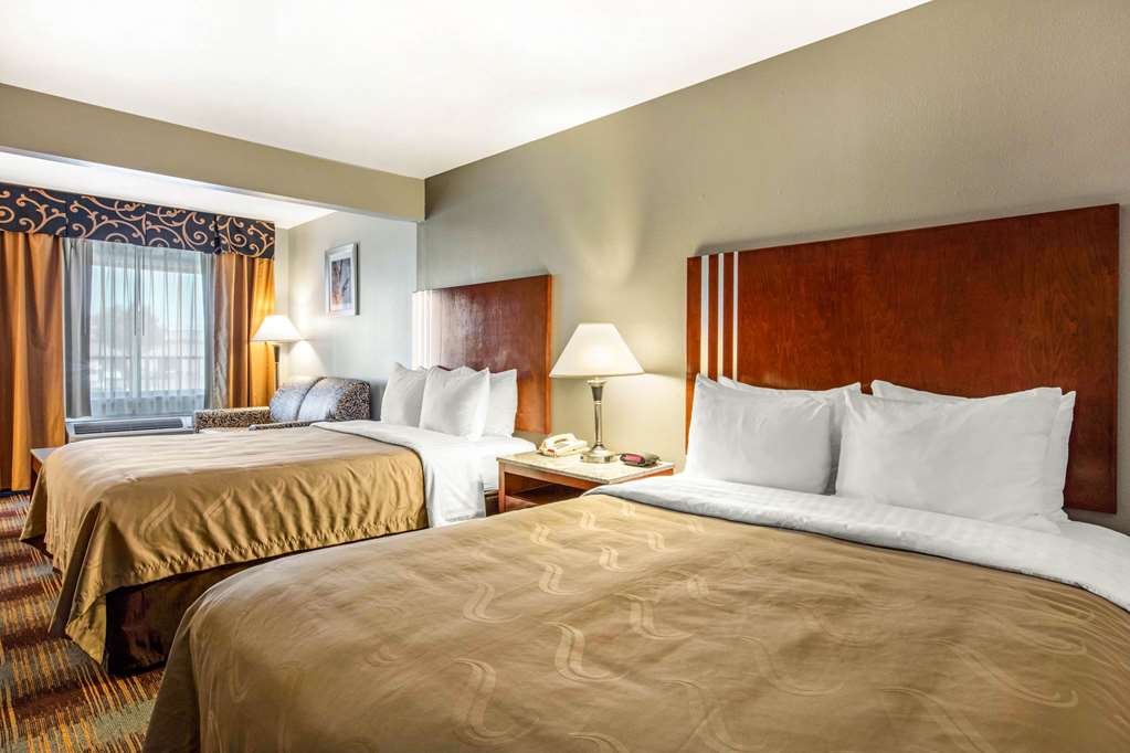 Quality Inn Memphis Airport - photo 18