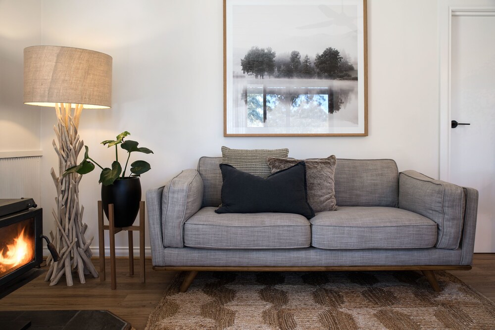 Bodhi Daylesford family friendly group accommodation with pool — carbon neutral stay, Daylesford