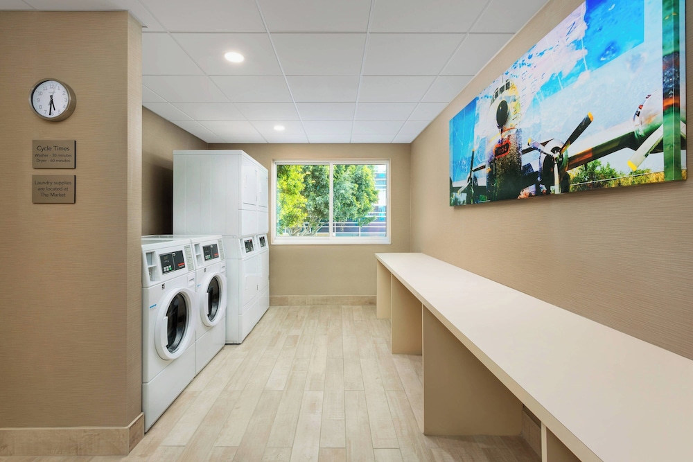 Courtyard by Marriott Santa Monica - photo 38