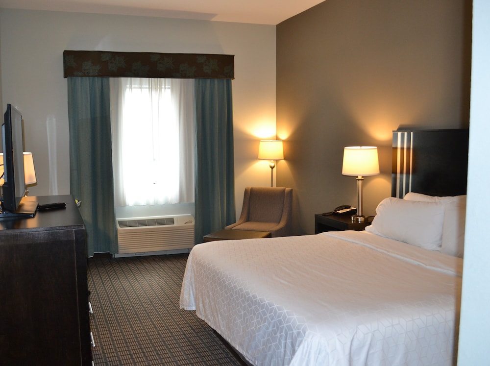 Holiday Inn Express Hotel & Suites Selinsgrove by IHG - photo 3