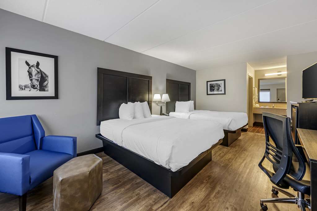Best Western Shelbyville Inn and Suites Celebration Inn - photo 11