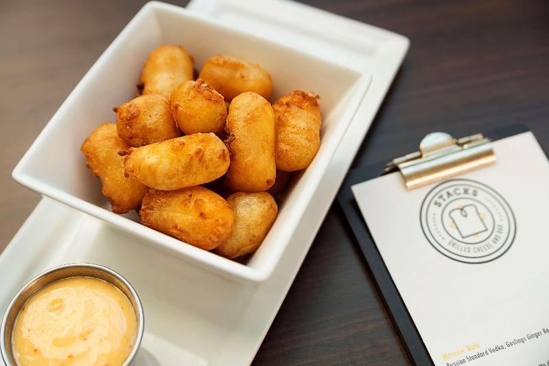 Embassy Suites by Hilton Chicago Lombard Oak Brook - photo 117