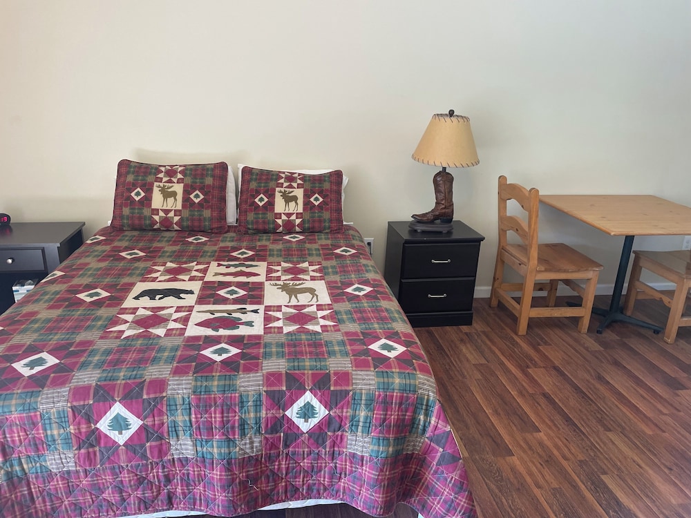 Denali Rainbow Village RV Park and Motel - photo 37