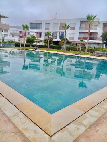 Appartement 3chambres avec piscine — 4-Star Luxury Hotel in Agadir, Morocco