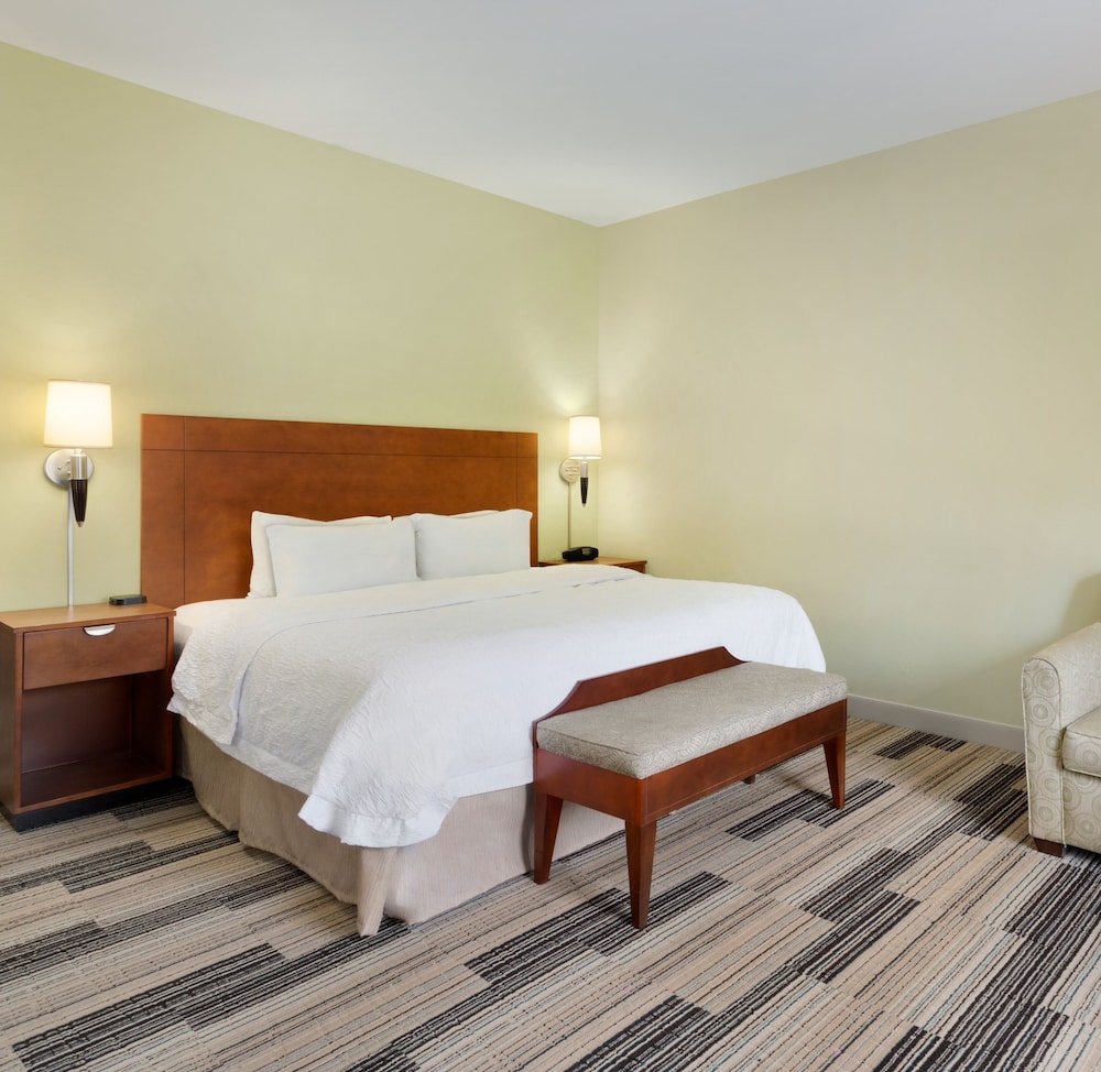 Hampton Inn & Suites Birmingham East Irondale - photo 6
