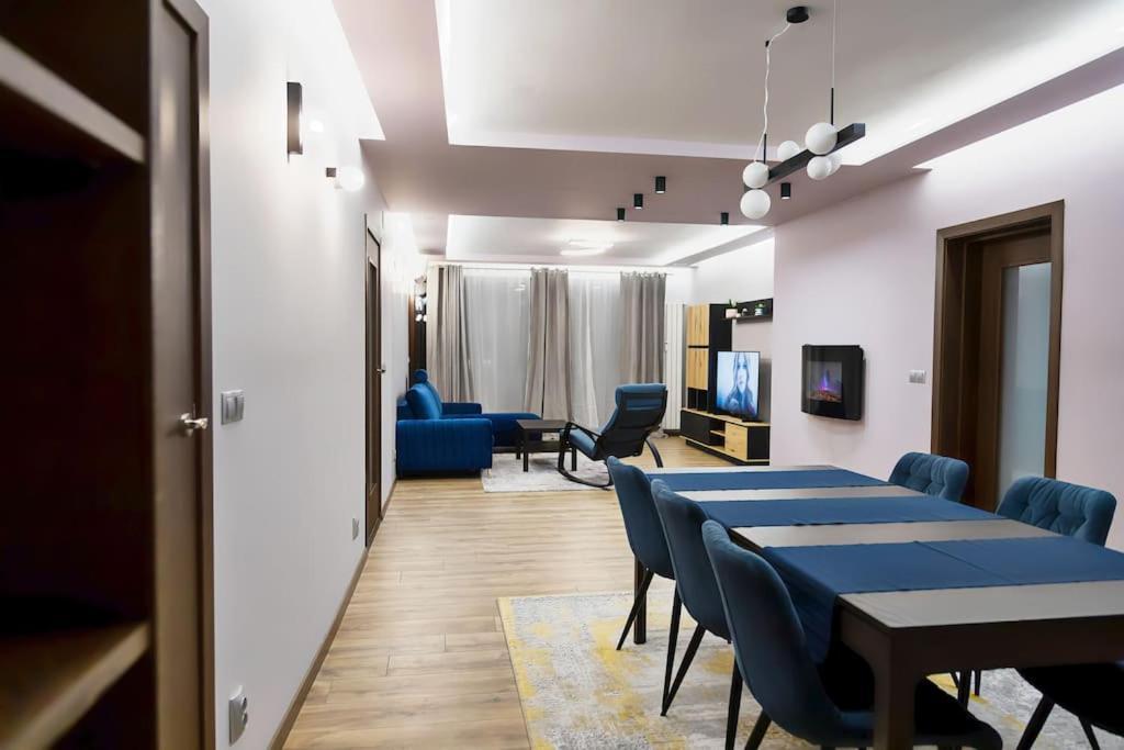 Very Spacious & Modern 3Bed near Airport & Centre — 4-Star Luxury Hotel in Sofia, Bulgaria