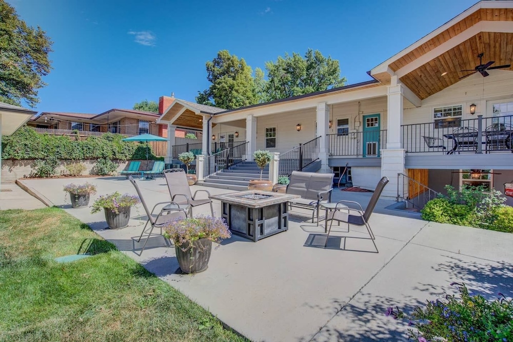5BR Mnt Viewsdowntown Luxuryfirepit & RV Parking - photo 49