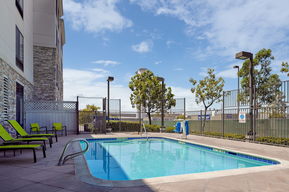 SpringHill Suites by Marriott San Diego Scripps Poway - photo 17