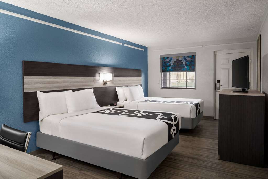 La Quinta Inn by Wyndham Victoria - photo 48