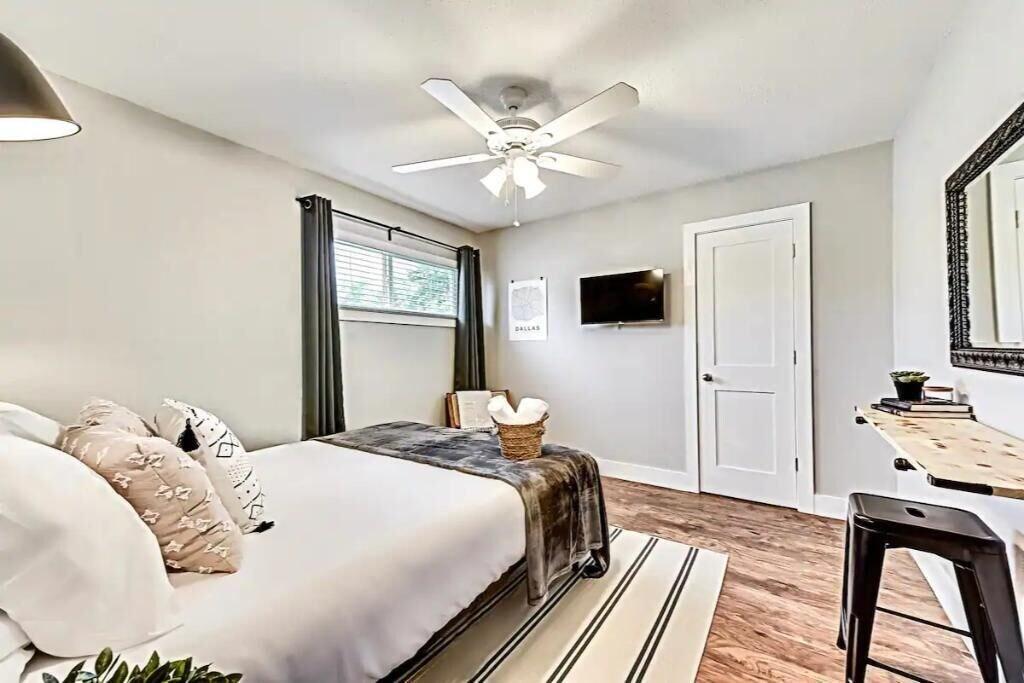 Global Cup Near Deep Ellum Downtown Dallas Flat — 4-Star Luxury Hotel in Dallas, United States