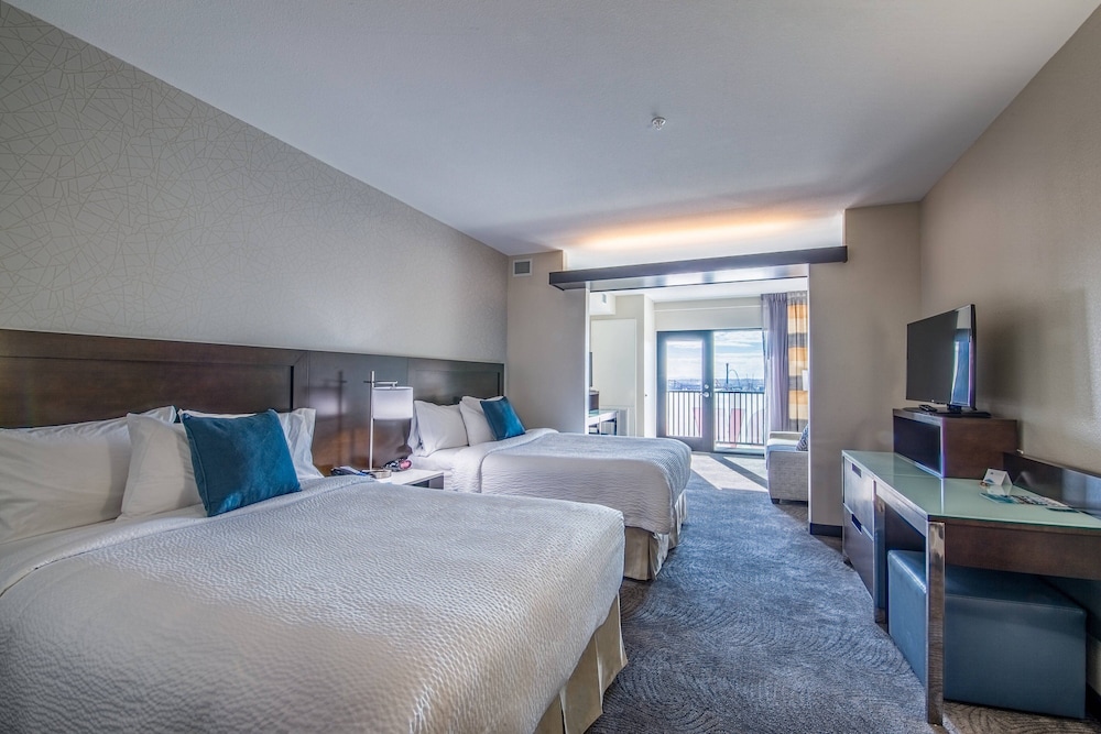 Fairfield Inn & Suites by Marriott Denver Downtown - photo 11