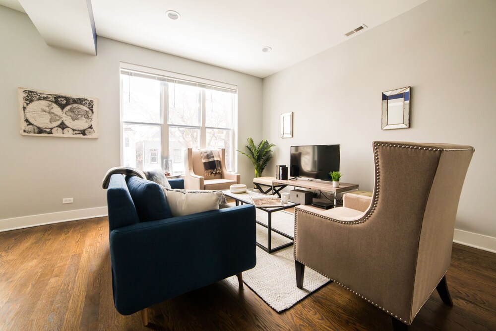 Stunning 3BR in Lake View by Sonder - photo 22