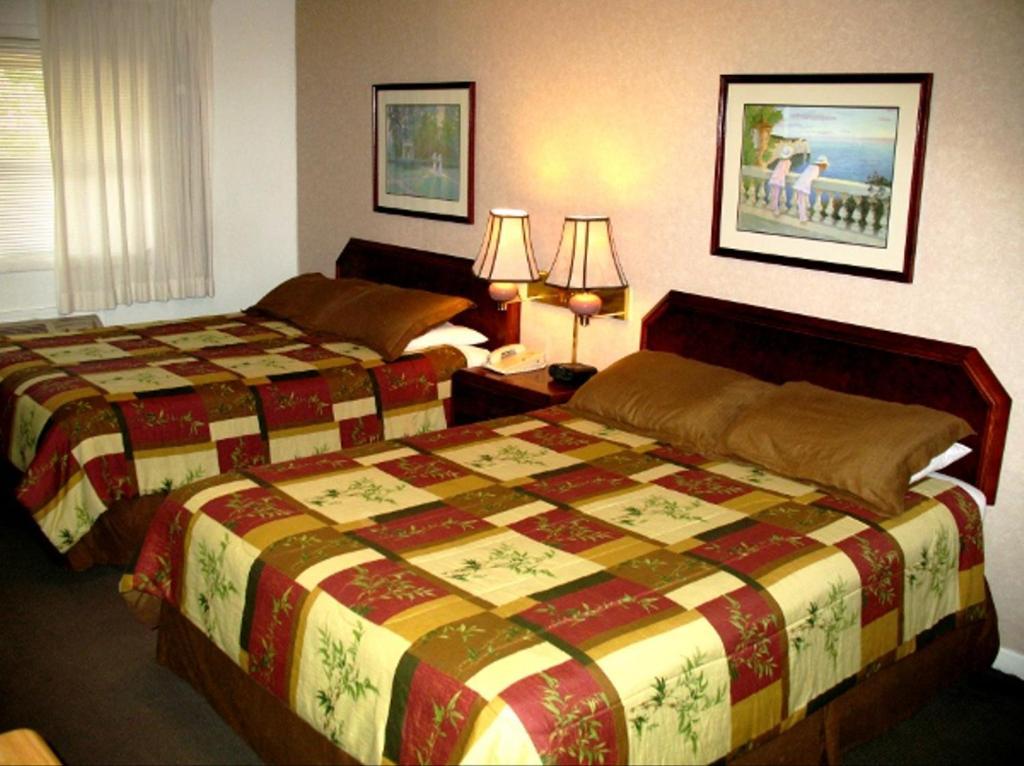 Golden West Motel - photo 32