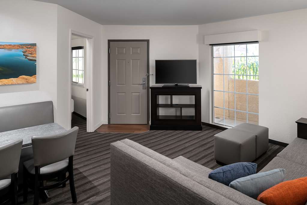 Hyatt House Scottsdale Old Town - photo 7