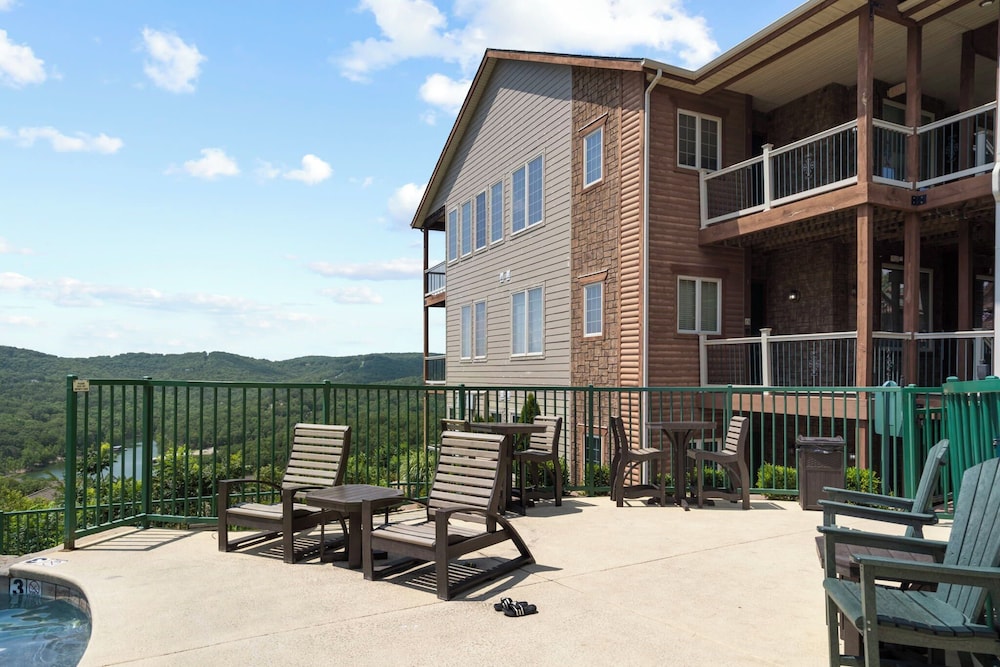 Stone Cliff Relaxation w Resort Amenities - photo 32