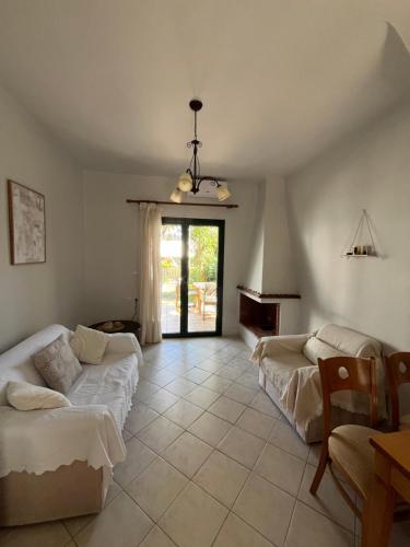 Nikiti Retreat near the Beach in Nikiti, Greece