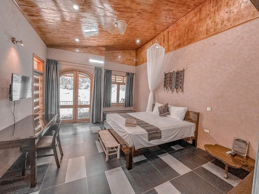 Sky Bay Lodge — 4-Star Luxury Hotel in Ha Giang, Vietnam