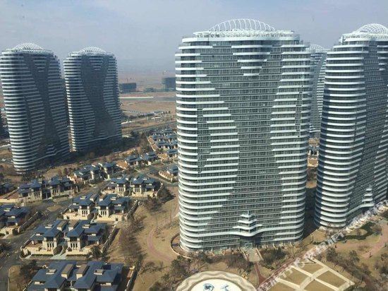 Dongdaihejiazhaoyeqingcunsuiyuehaijinggongyu in Suizhong, People's Republic of China