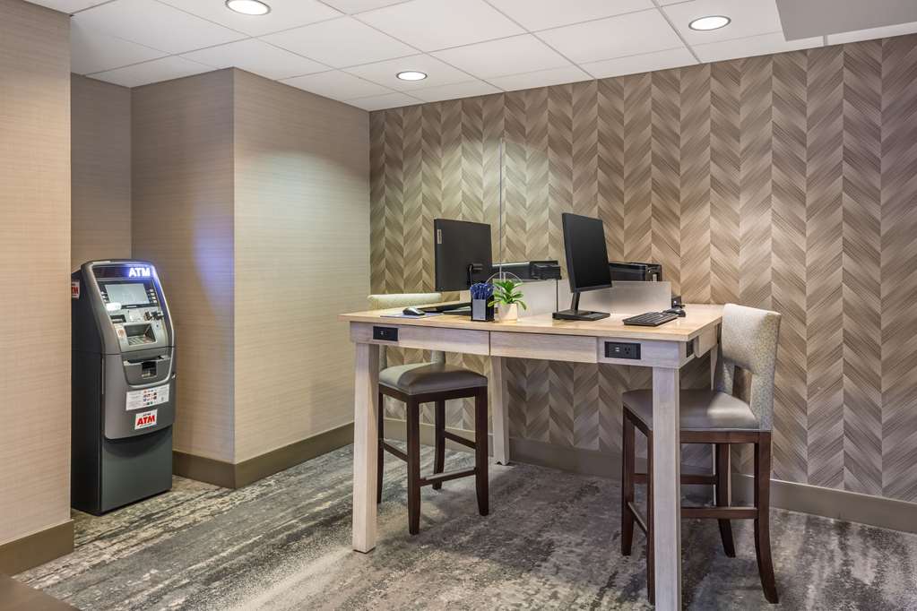 Comfort Inn & Suites Logan International Airport - photo 23