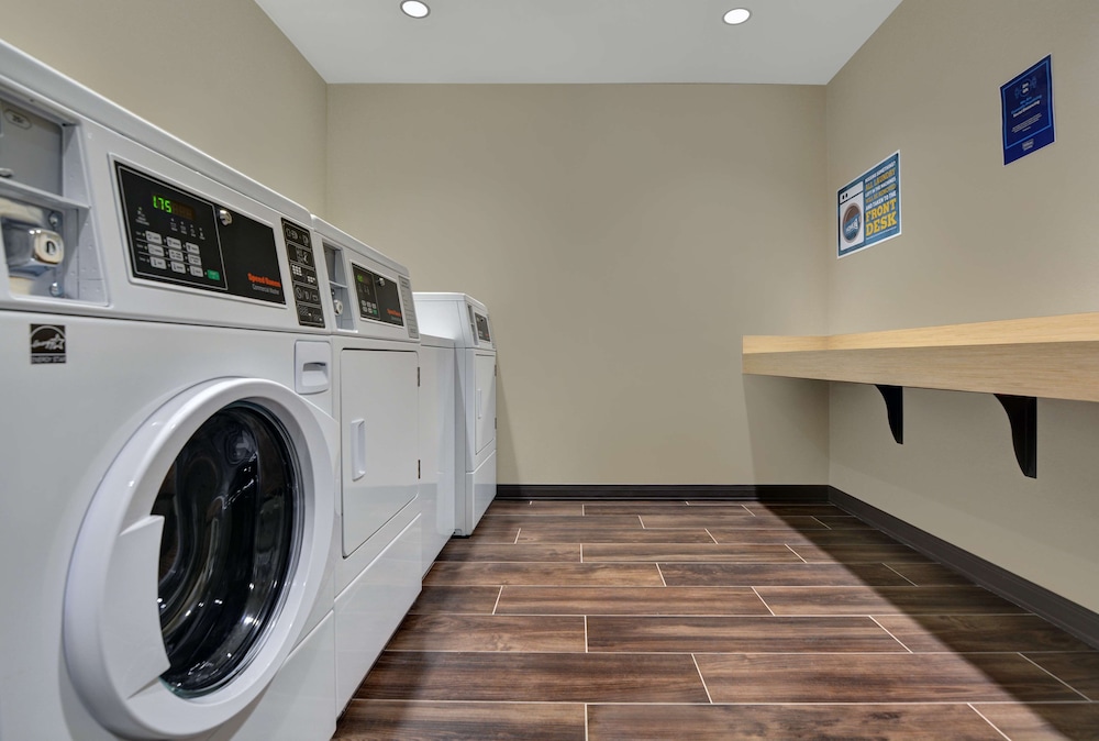 Home2 Suites by Hilton Largo - photo 36