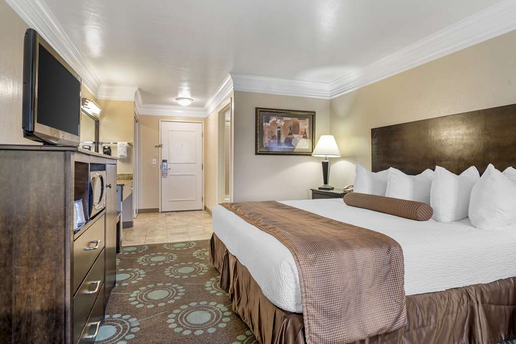 Best Western Liberty Inn - photo 22
