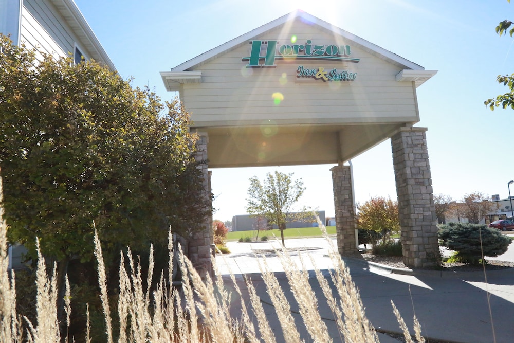 Horizon Inn and Suites - photo 60