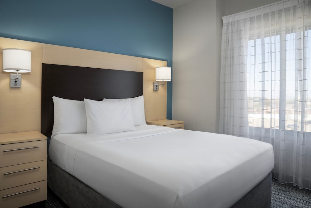 TownePlace Suites Dallas DeSoto - photo 15