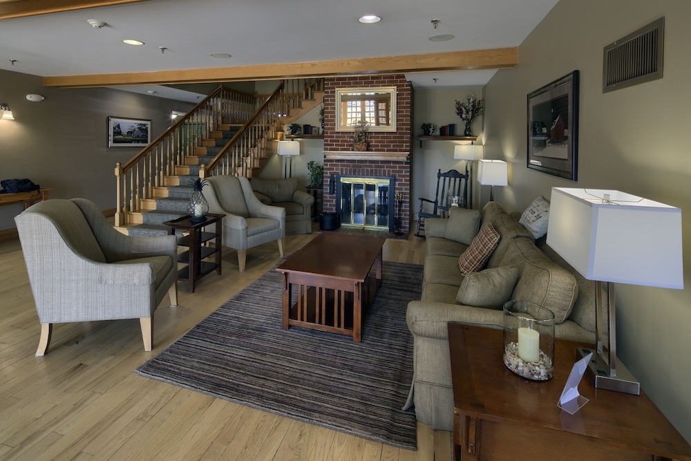 Country Inn at The Mall - photo 6
