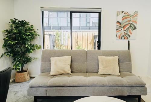 City Stadium Stay CBD Apartment B CHC — 4-Star Luxury Hotel in Christchurch, New Zealand