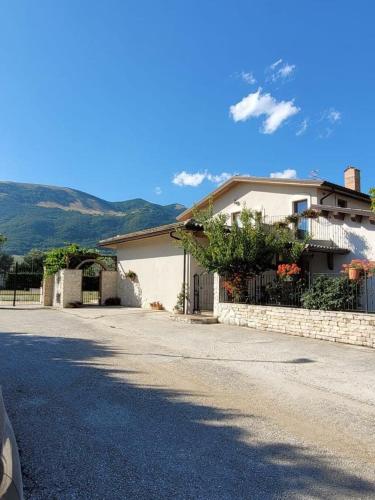 Mountain Vacation — Castel Di Sangro — photo 3