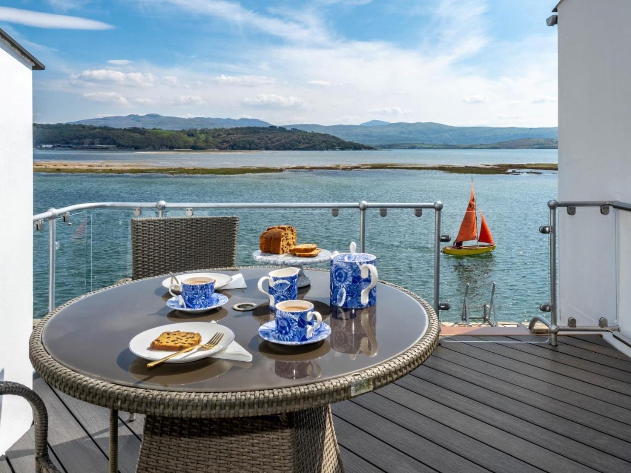 2 Bed in Porthmadog 87624 in Porthmadog, United Kingdom