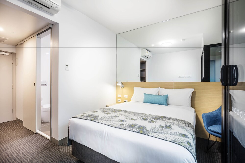 Darwin Airport Inn — hotel in Eaton