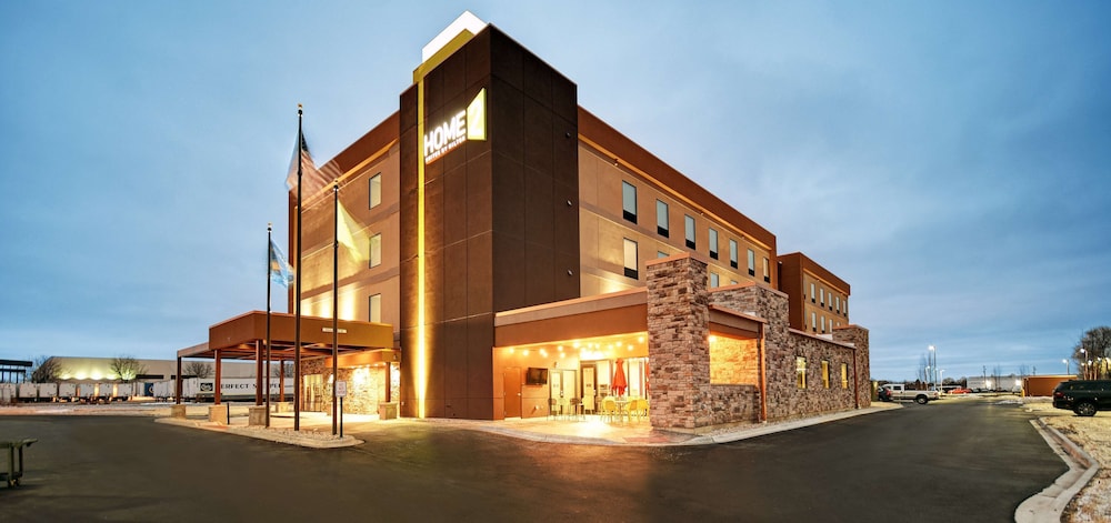 Home2 Suites by Hilton Beloit - featured photo
