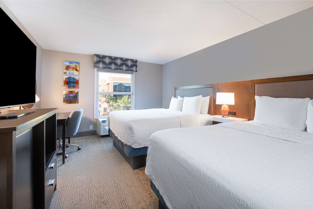 Hampton Inn & Suites Memphis East Germantown Area - photo 11