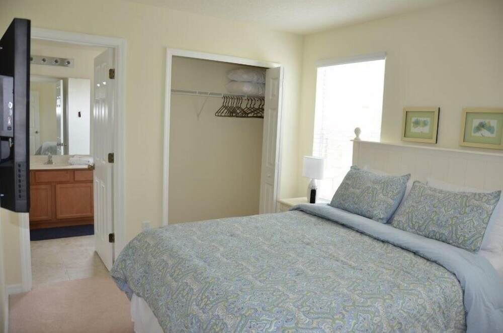Bella Vida Resort by Fidelity Vacation Homes - photo 14