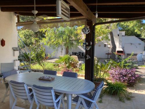 Casa Fran By Cala Salento — 4-Star Luxury Hotel in Porto Cesareo, Italy