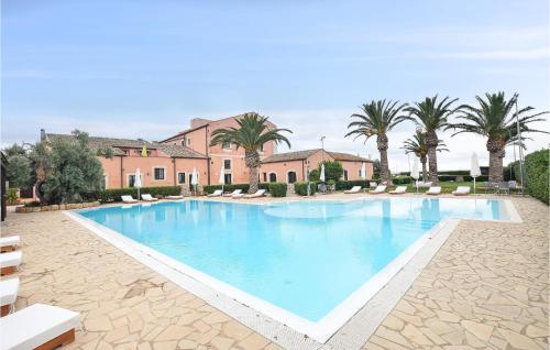 Lovely Apartment In Siracusa With Wifi — 4-Star Luxury Hotel in Siracusa, Italy