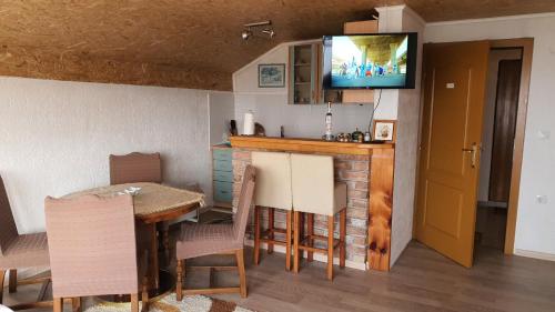 Medena oaza mira in Visoko, Bosnia and Herzegovina