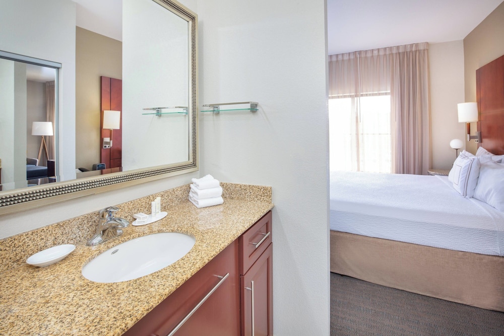 Residence Inn Phoenix NW Surprise - photo 8