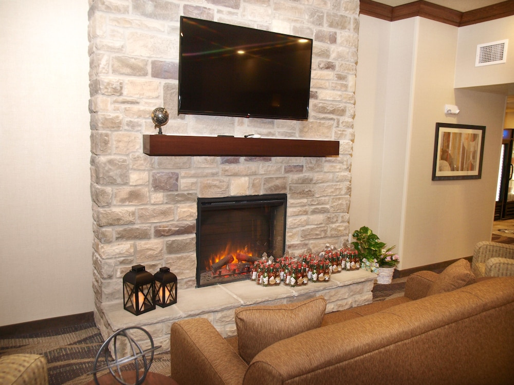 Cobblestone Inn & Suites Vinton - photo 56