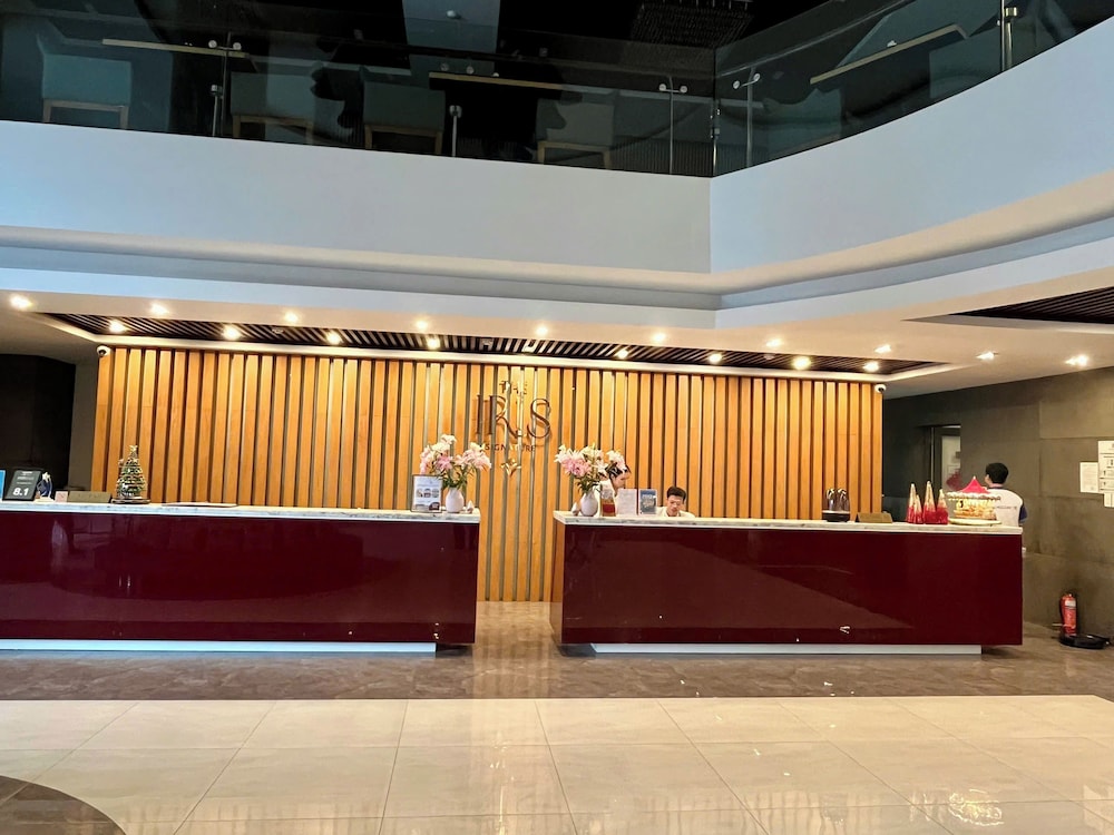 Iris Hotel Can Tho — 4-Star Luxury Hotel in Can Tho, Vietnam